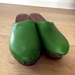 Hemlocks Leatherworks Green Leather Wood Cottage Clogs Handmade Mules sz 9